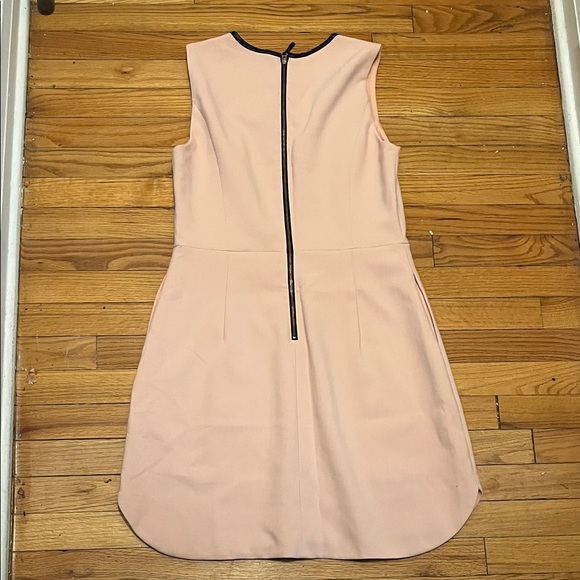 Elegant Peach Sleeveless Dress - Picture 5 of 6